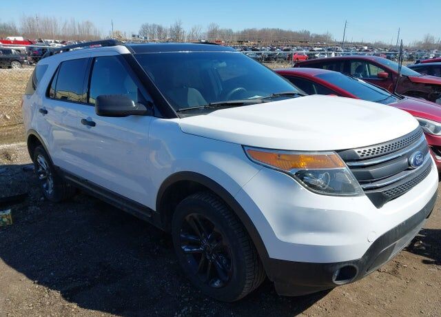 2013 FORD Explorer