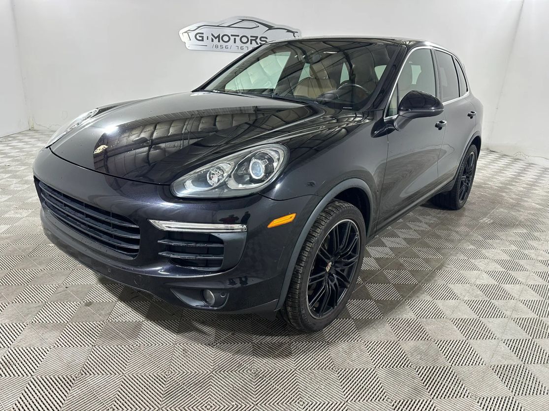 2016 PORSCHE Cayenne