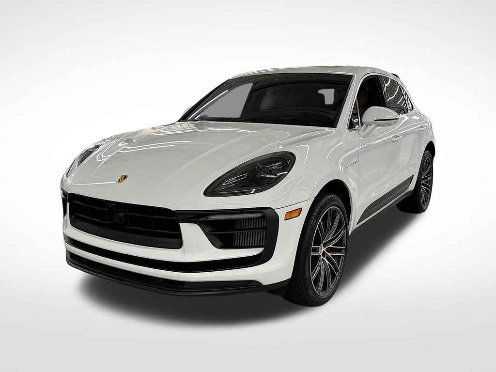 2023 PORSCHE Macan