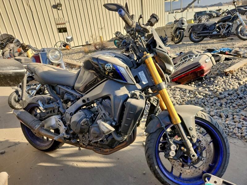 2021 YAMAHA MTN890