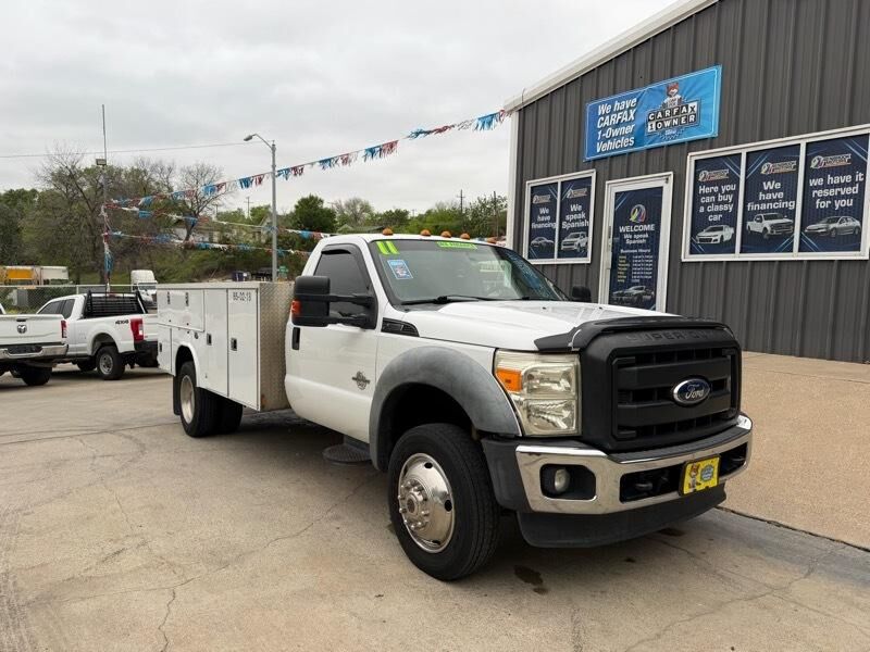 2011 FORD F-550