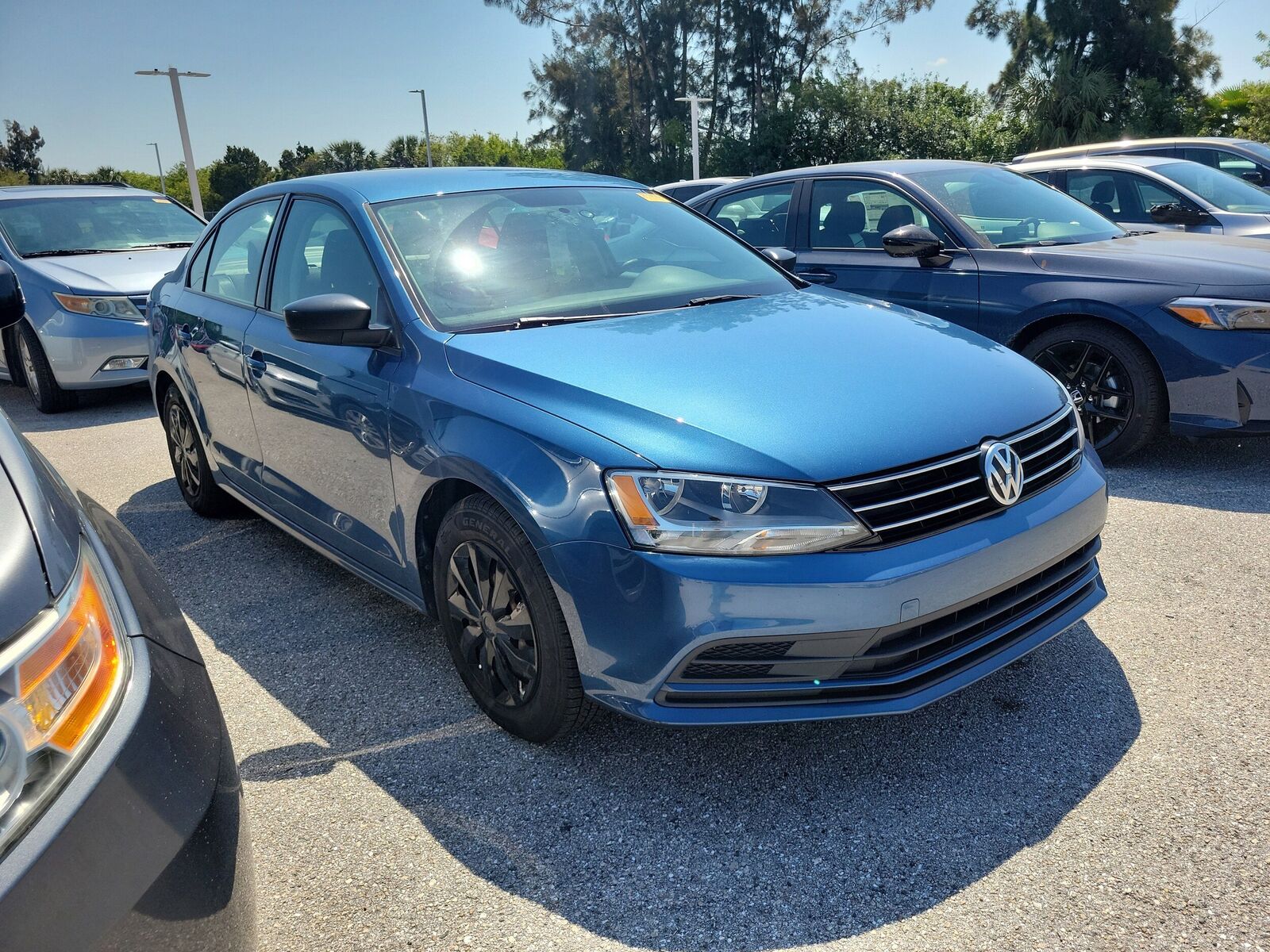 2016 VOLKSWAGEN Jetta