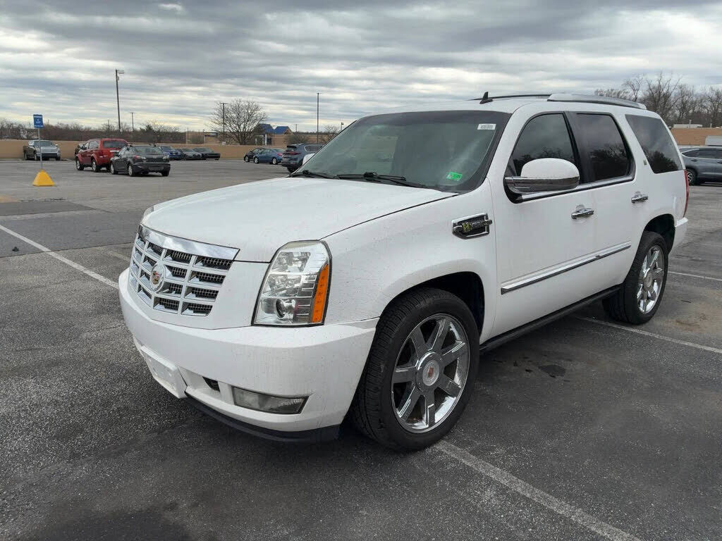 2013 CADILLAC Escalade