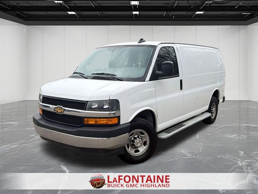 2024 CHEVROLET Express