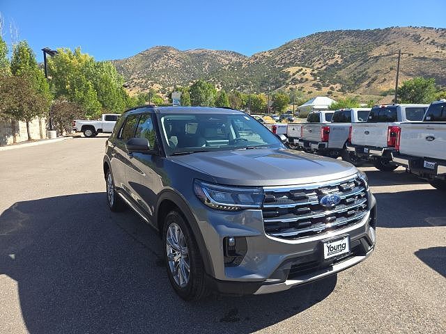 2025 FORD Explorer