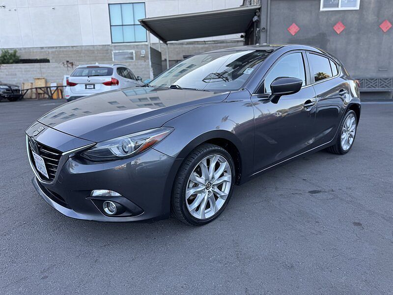 2016 MAZDA Mazda3