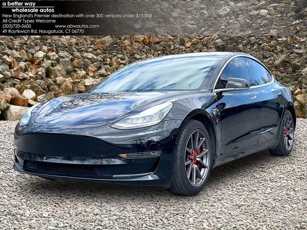 2018 TESLA Model 3