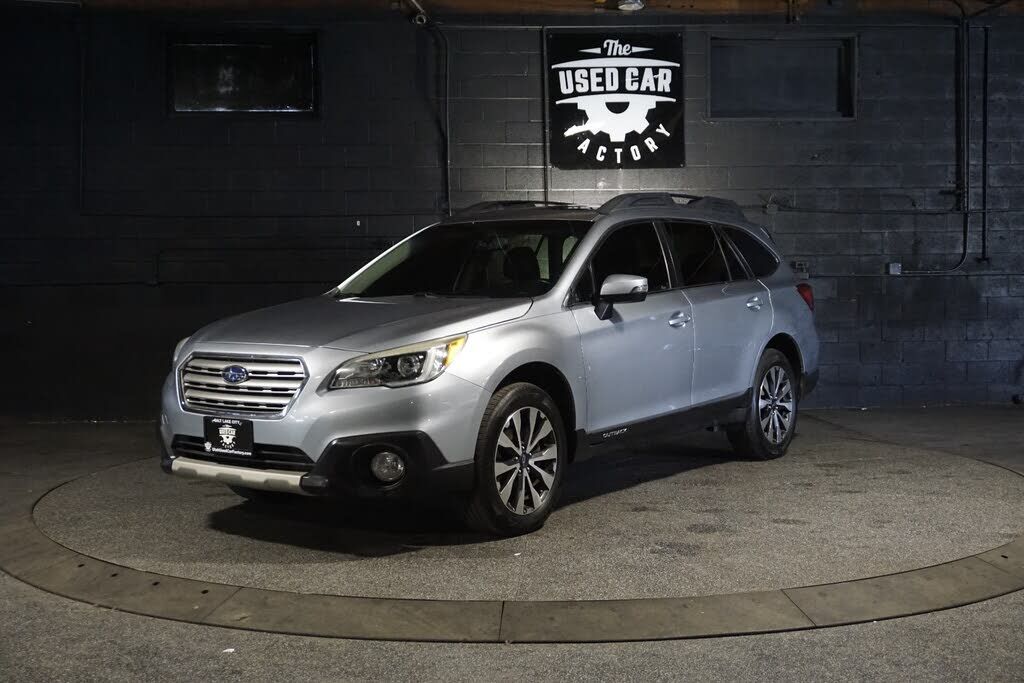 2015 SUBARU Outback