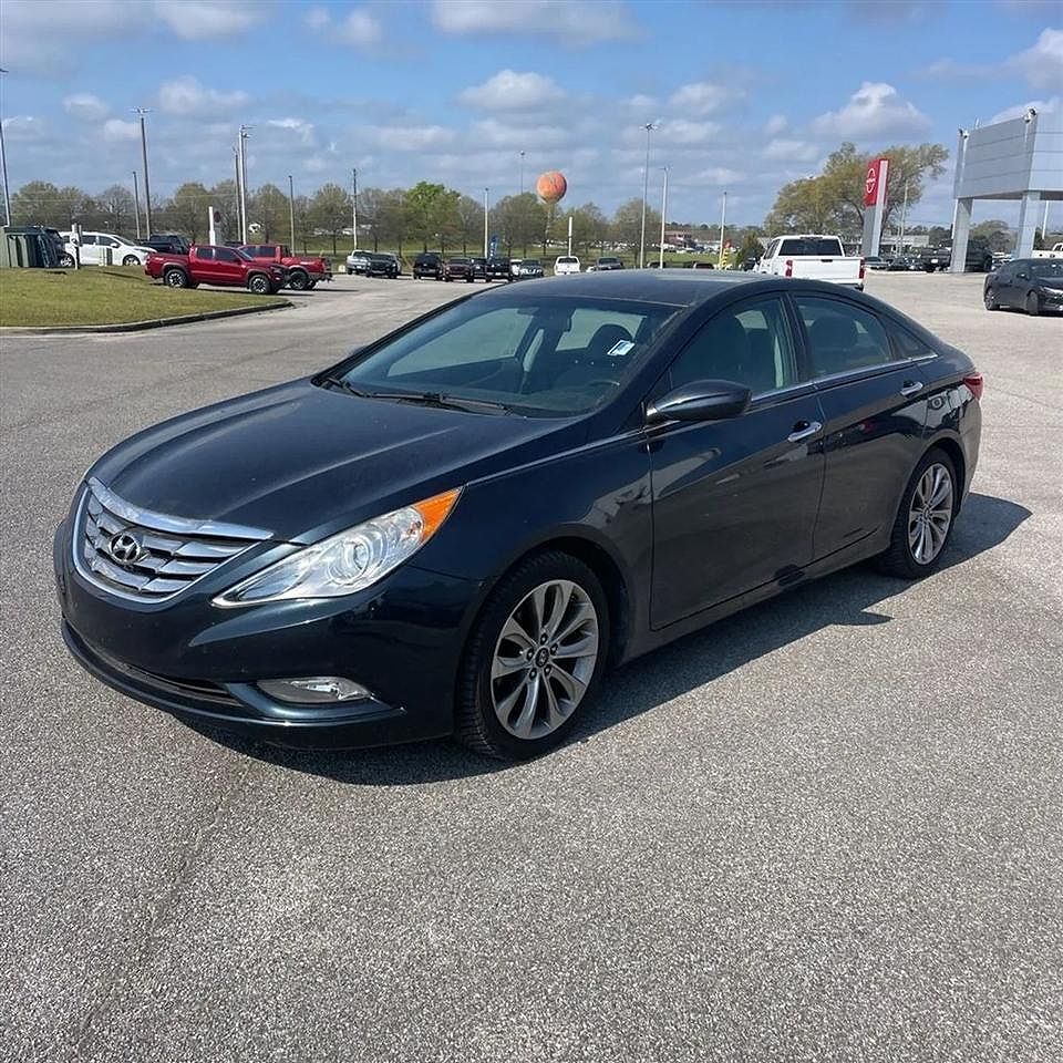 2011 HYUNDAI Sonata