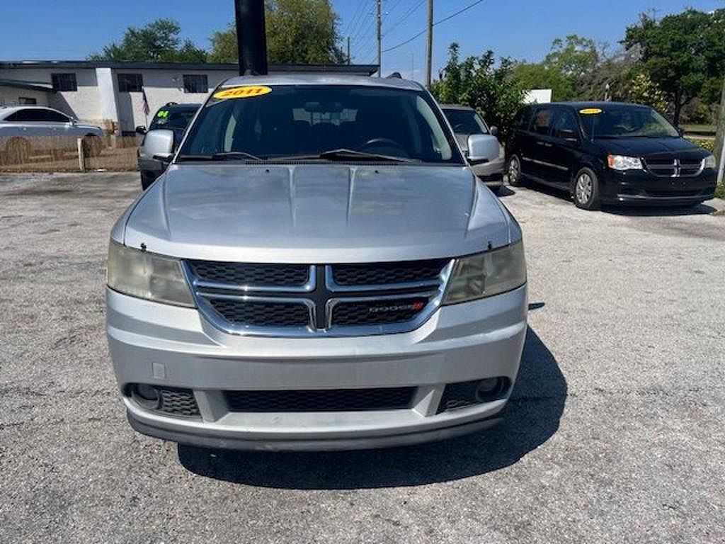 2011 DODGE Journey