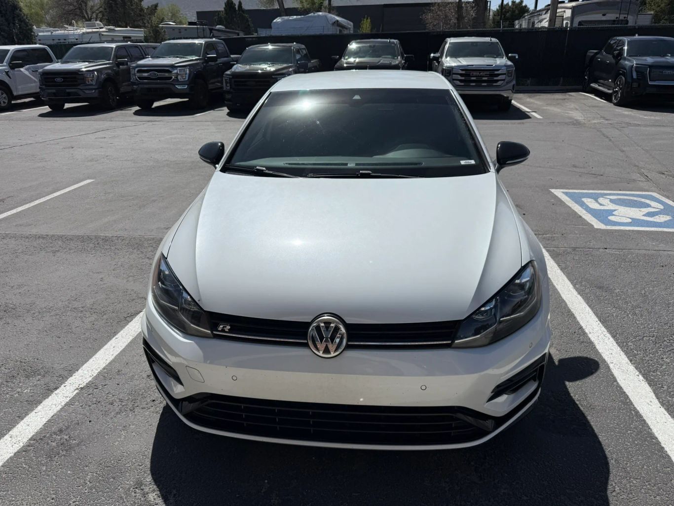 2019 VOLKSWAGEN Golf R