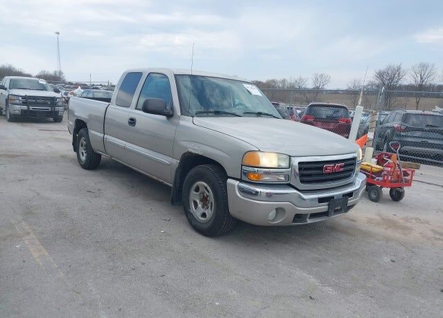 2004 GMC Sierra