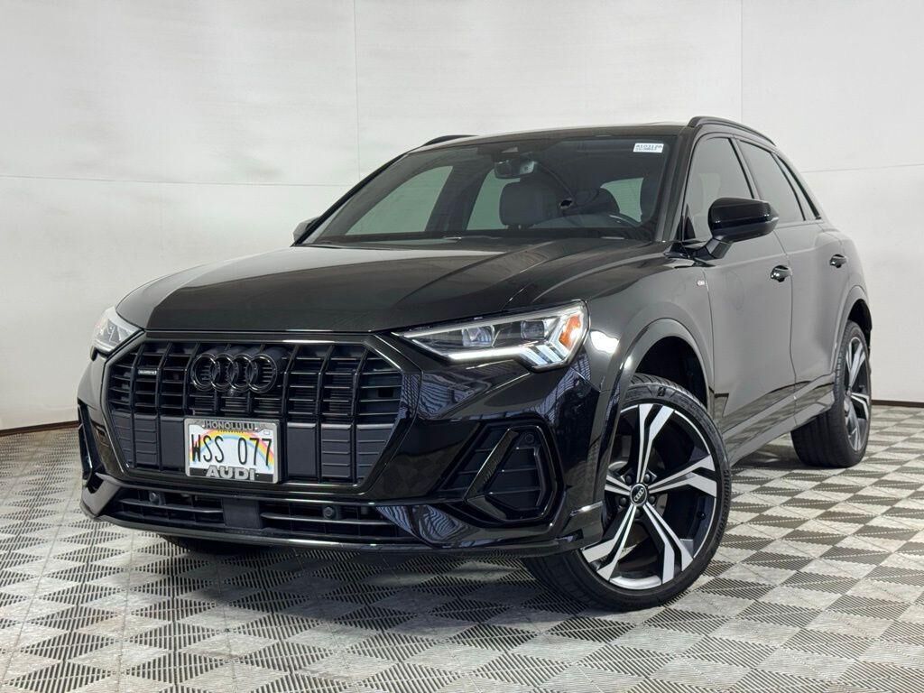 2023 AUDI Q3