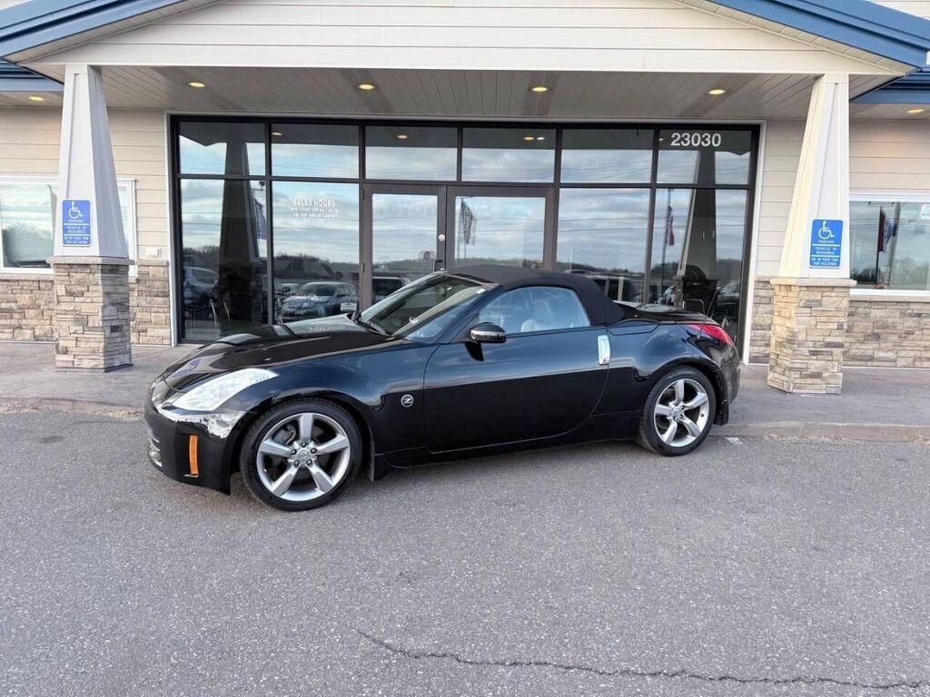 2008 NISSAN 350Z