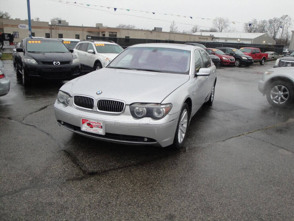 2002 BMW 7 Series