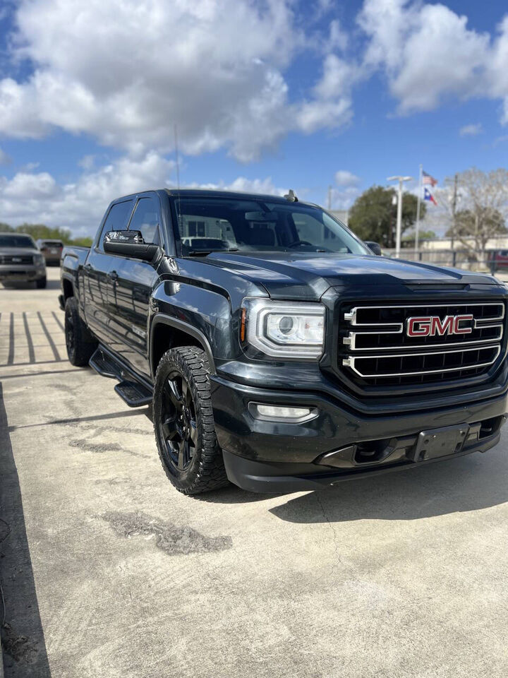 2017 GMC Sierra