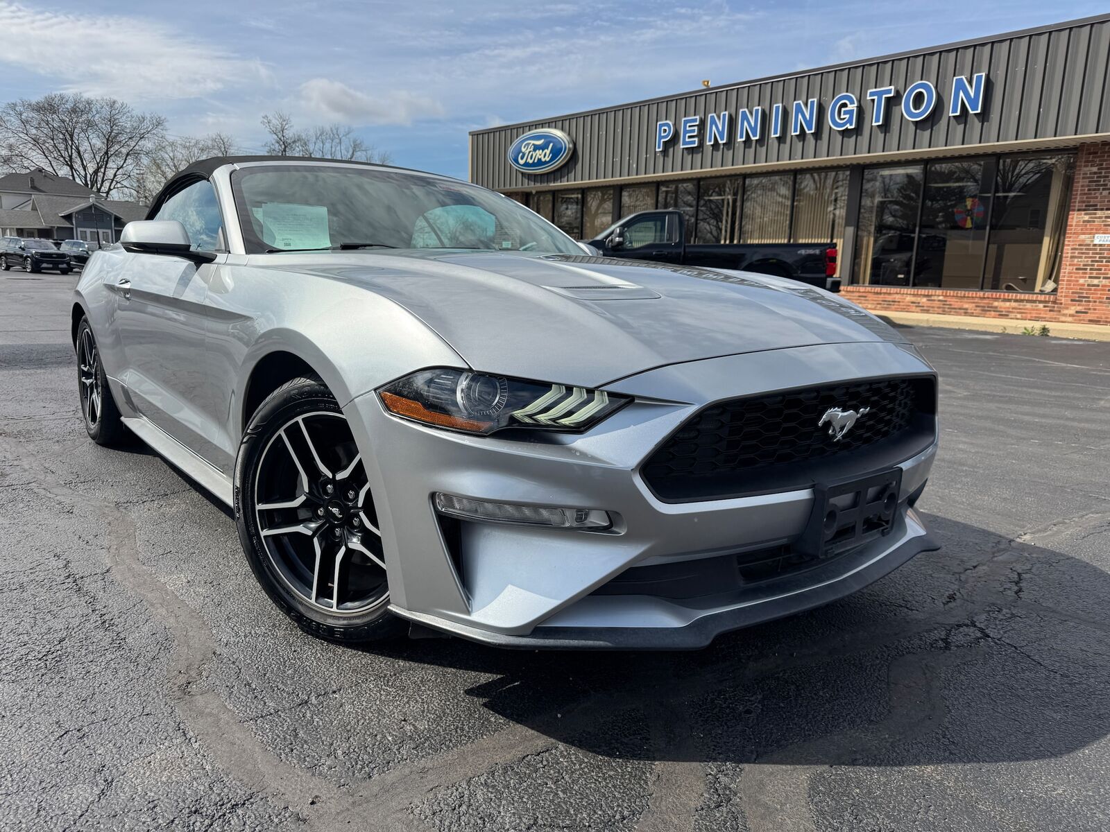 2020 FORD Mustang