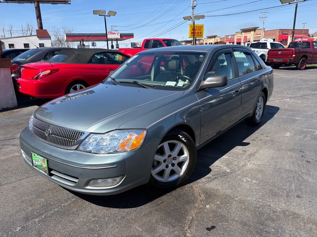 2000 TOYOTA Avalon