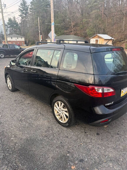 2012 MAZDA Mazda5