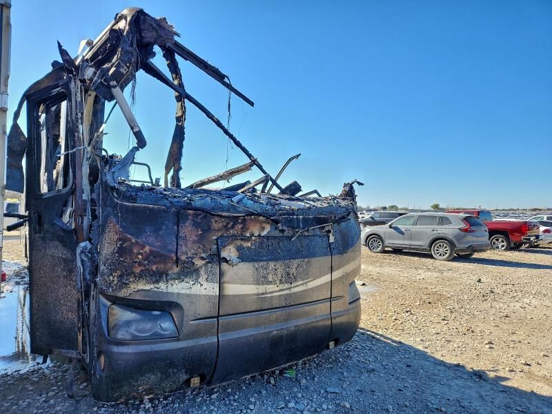 2007 FREIGHTLINER XC Raised Rail Rear Engine Motor Home Chassis