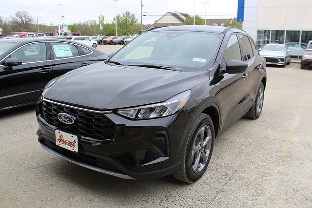 2025 FORD Escape
