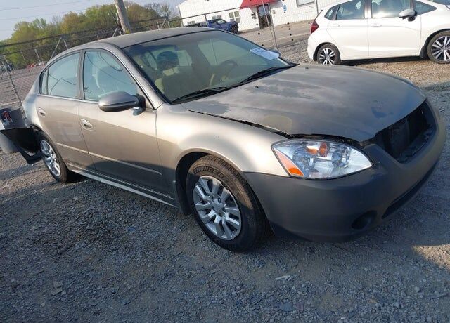 2003 NISSAN Altima