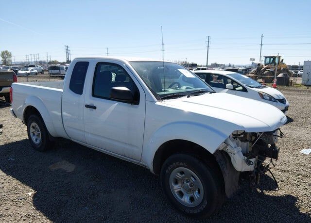 2017 NISSAN Frontier