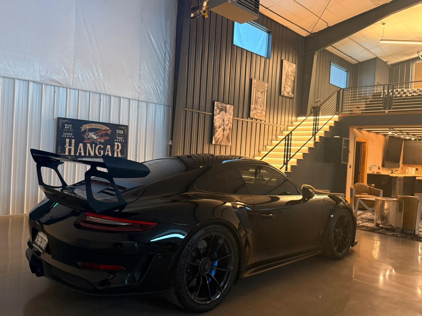 2019 PORSCHE 911