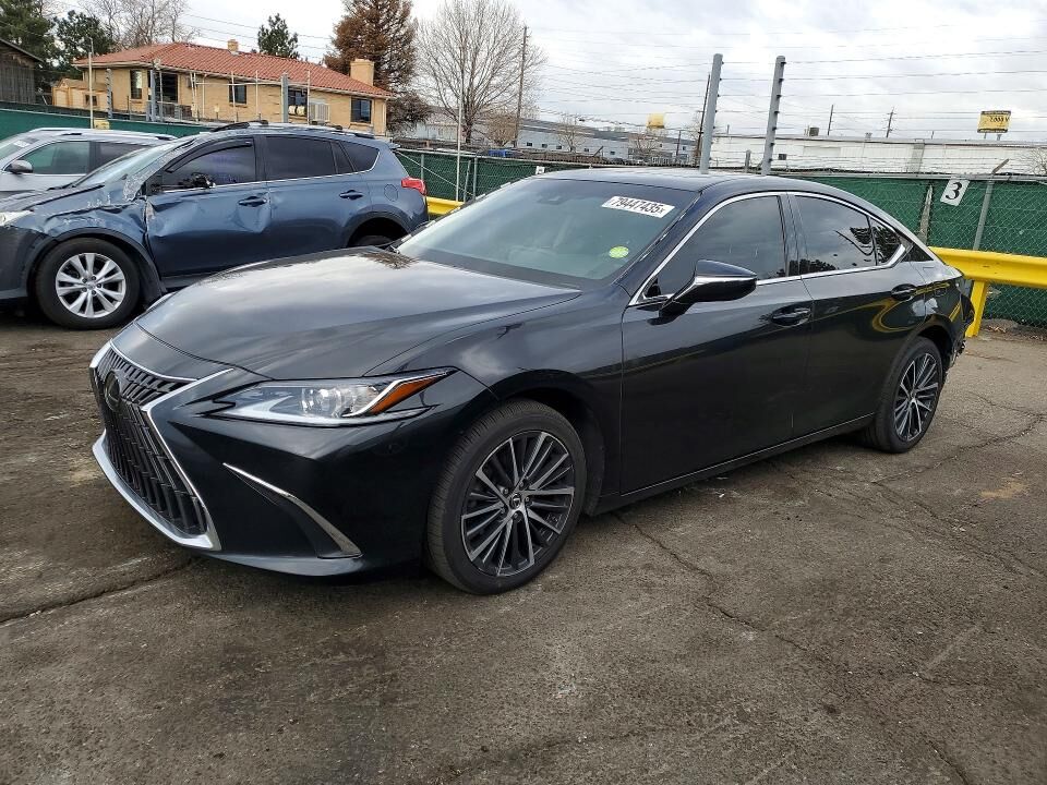 2022 LEXUS ES