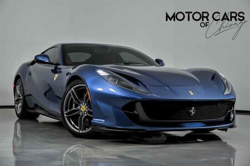 2019 FERRARI 812 Superfast