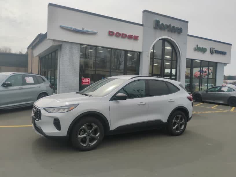 2025 FORD Escape