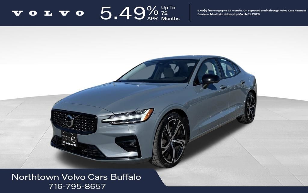 2023 VOLVO S60