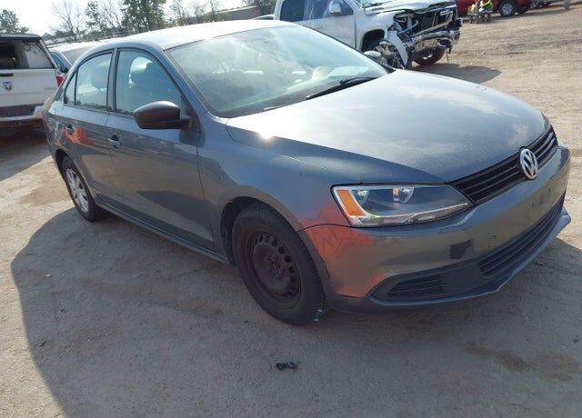 2013 VOLKSWAGEN Jetta