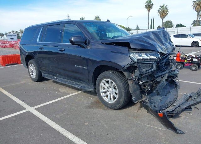 2022 CHEVROLET Suburban