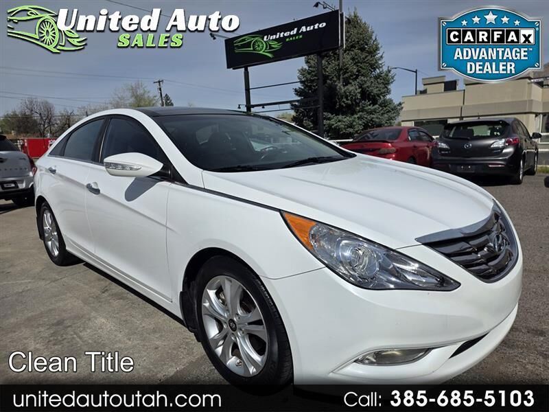 2013 HYUNDAI Sonata