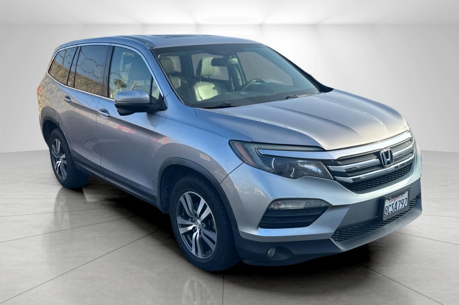 2017 HONDA Pilot