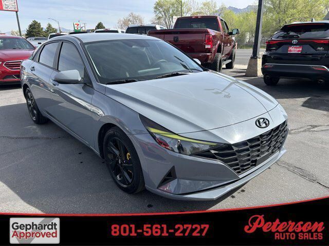 2021 HYUNDAI Elantra