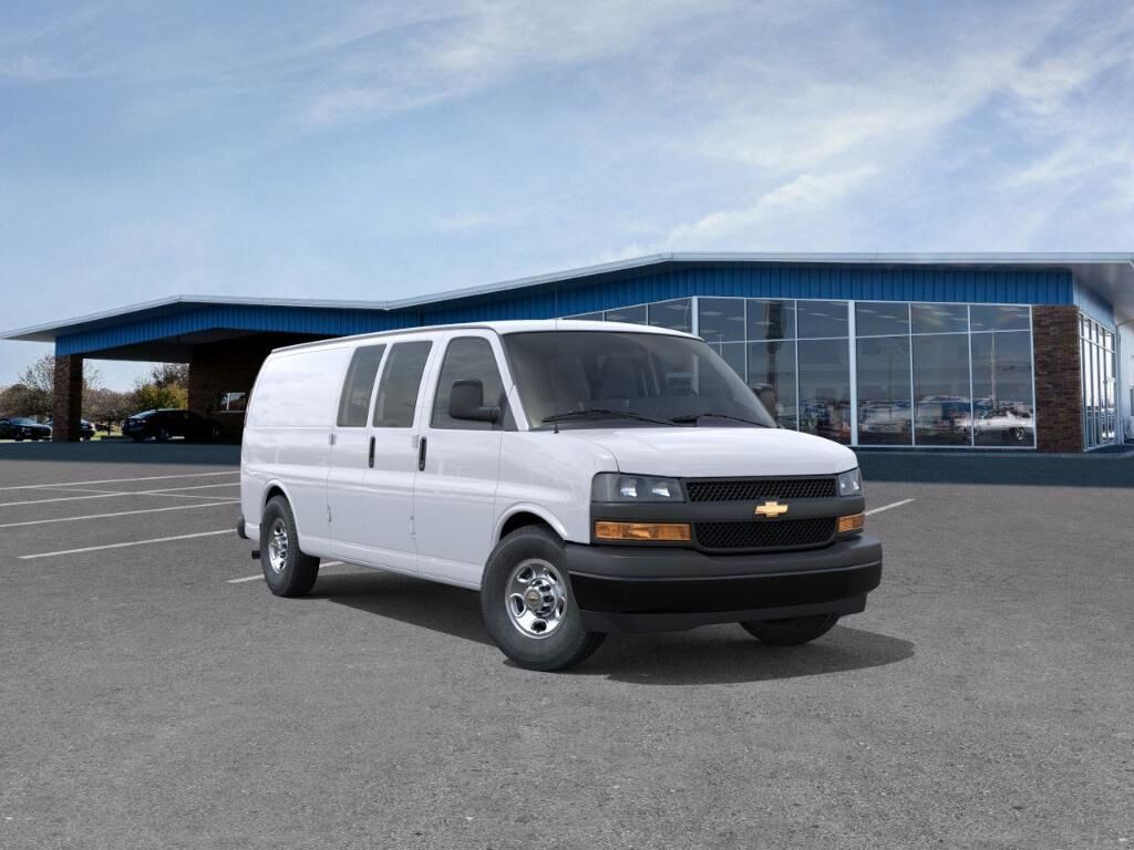 2026 CHEVROLET Express