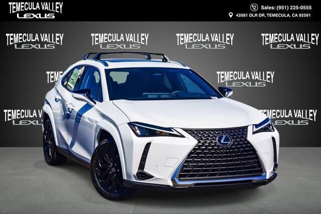 2026 LEXUS UX