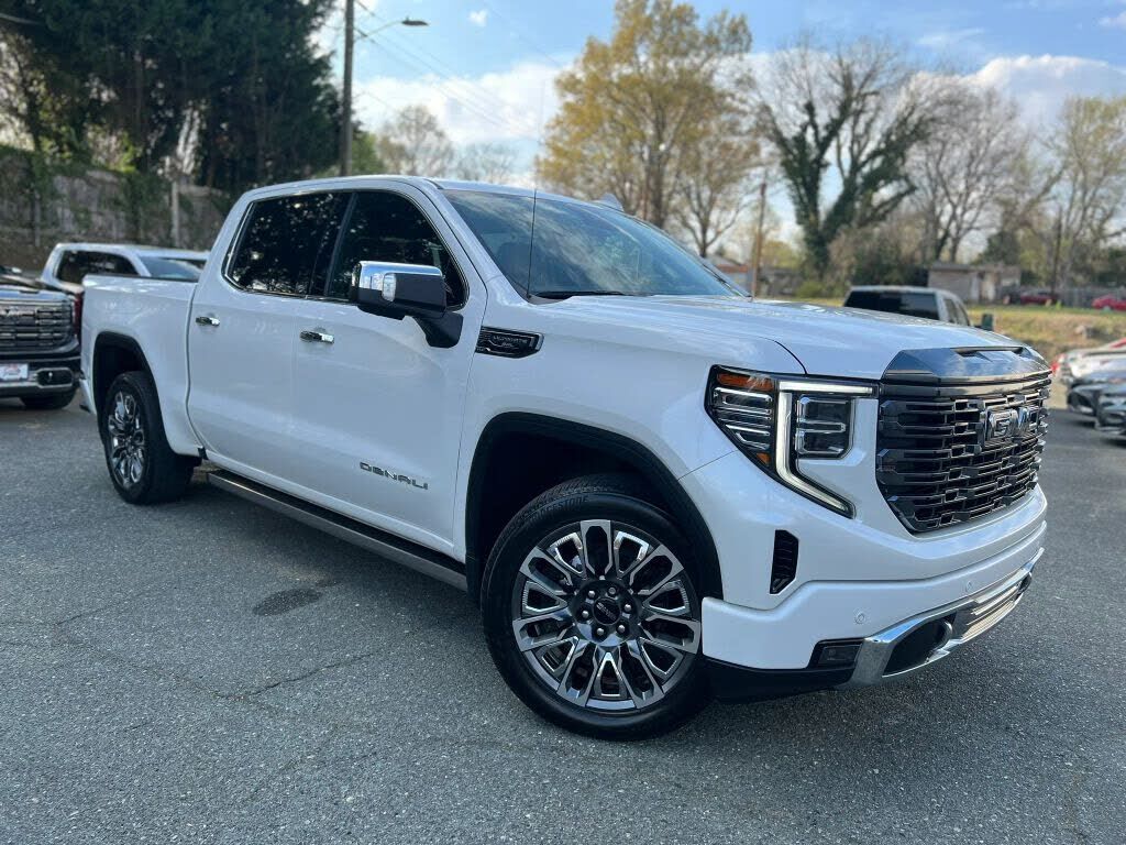 2023 GMC Sierra