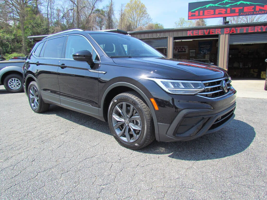 2022 VOLKSWAGEN Tiguan