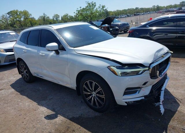 2020 VOLVO XC60