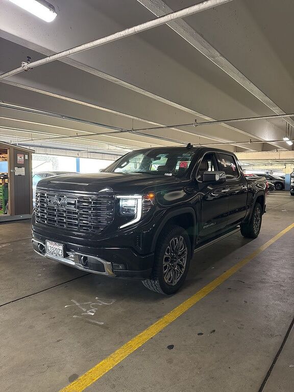 2023 GMC Sierra