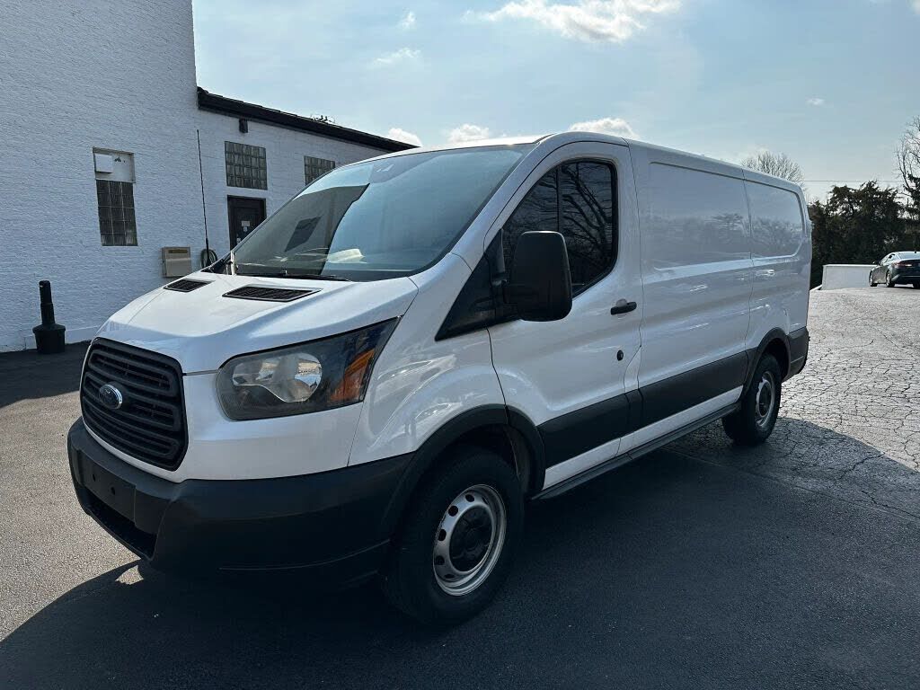 2017 FORD Transit