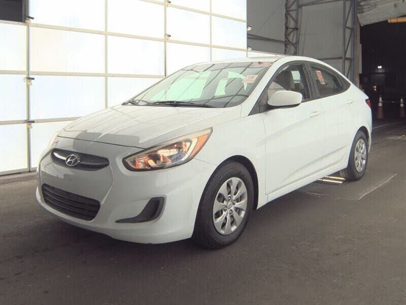 2016 HYUNDAI Accent