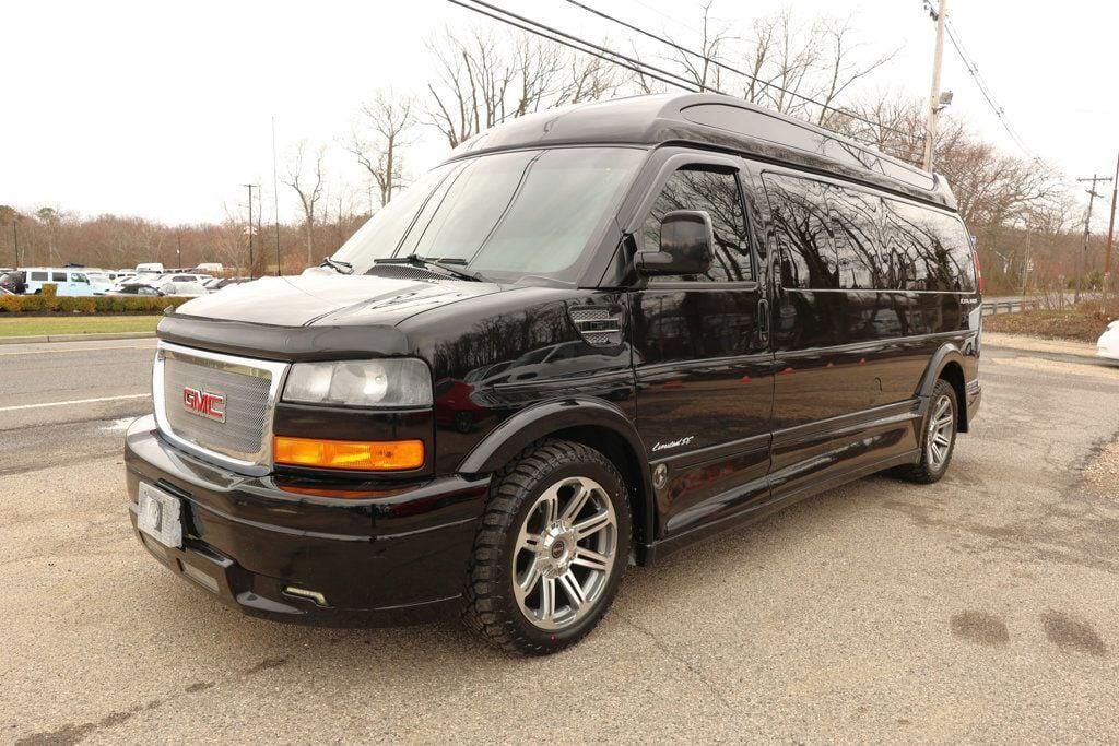 2018 GMC Savana