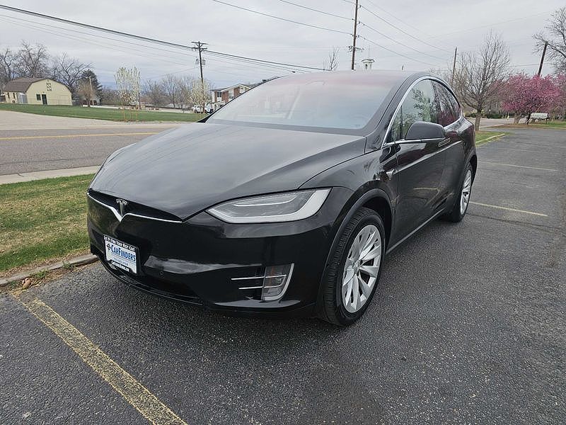 2016 TESLA Model X
