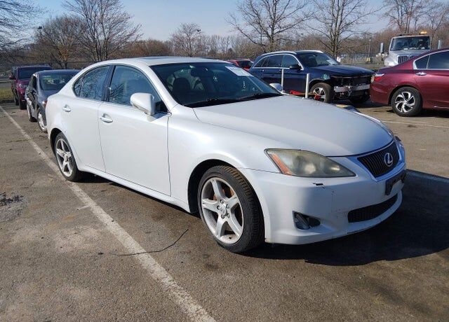 2009 LEXUS IS