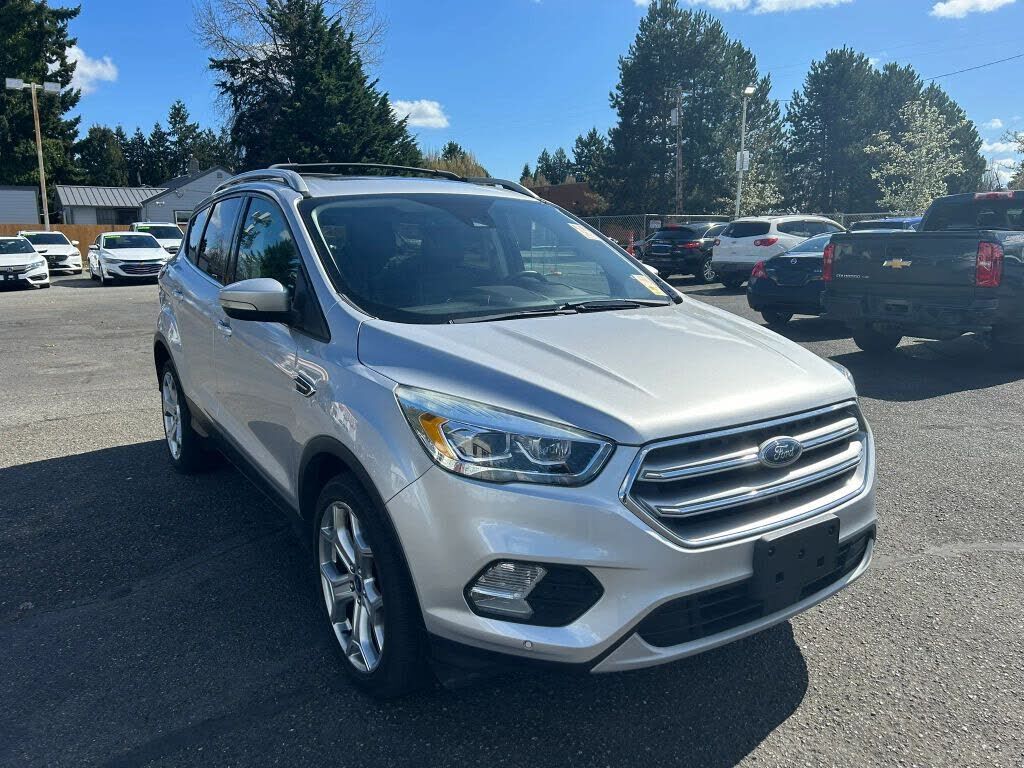 2017 FORD Escape