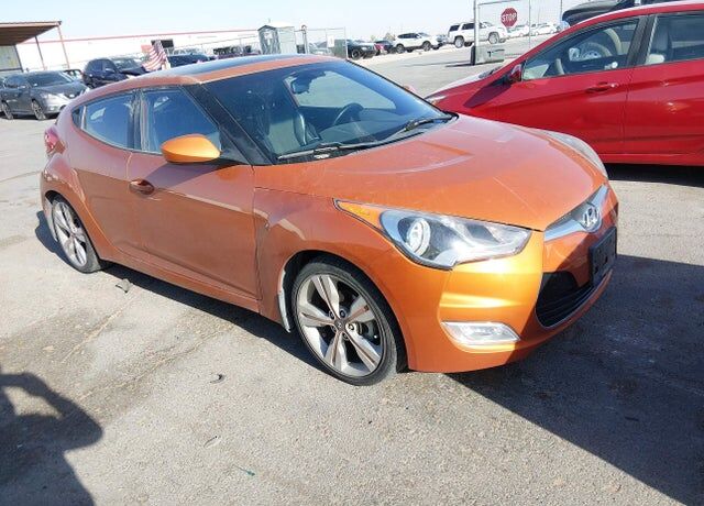 2016 HYUNDAI Veloster